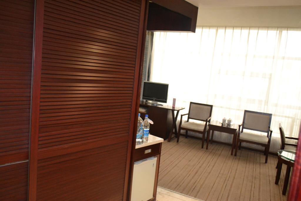 Datong Jinhe Kailong Hotel Extérieur photo